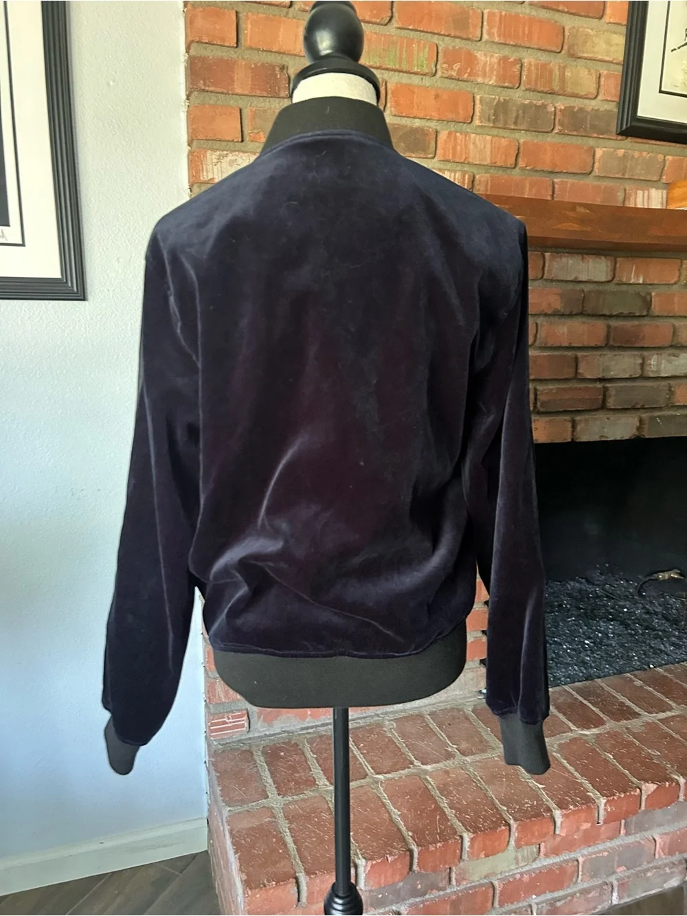 J. Crew Men’s Ludlow Velvet Bomber Jacket in Navy Blue Sz S